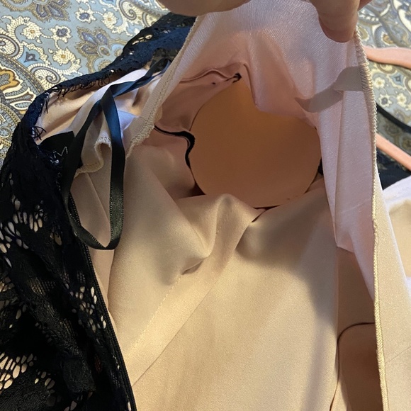 Betsy & Adam Black  Lace Illusion Dress size 8 - Picture 13 of 14